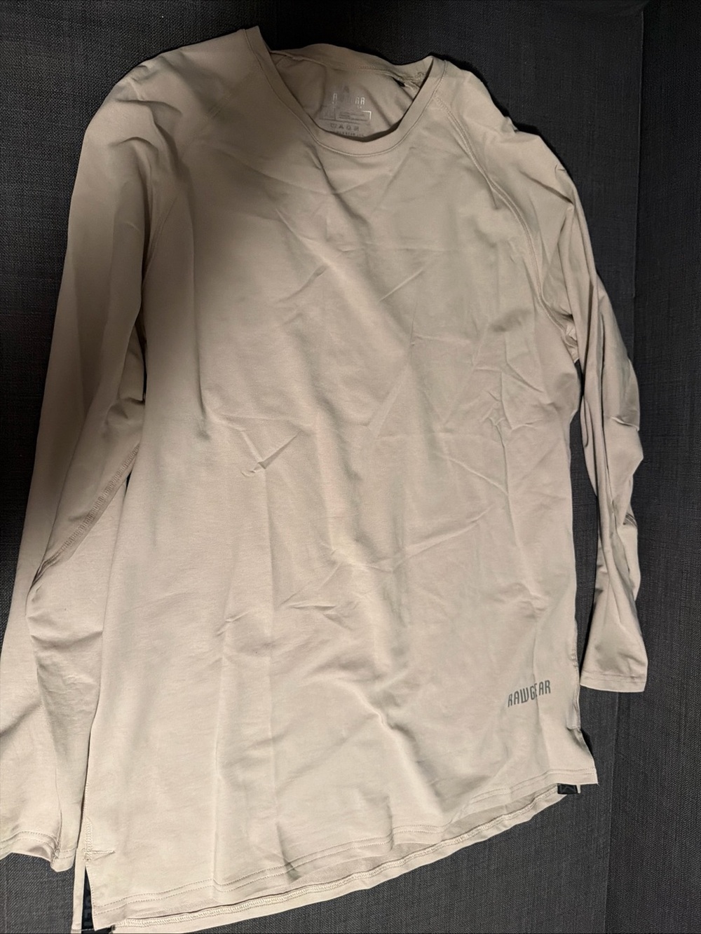 Raw gear-Xl Men's Long-Sleeve Crewneck Shirt in Light Beige used